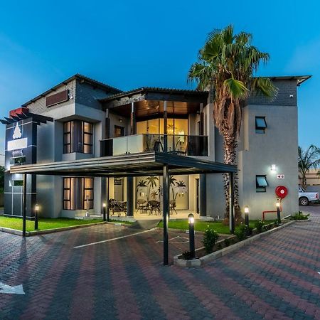 The Melva Guest House Gaborone Exteriör bild